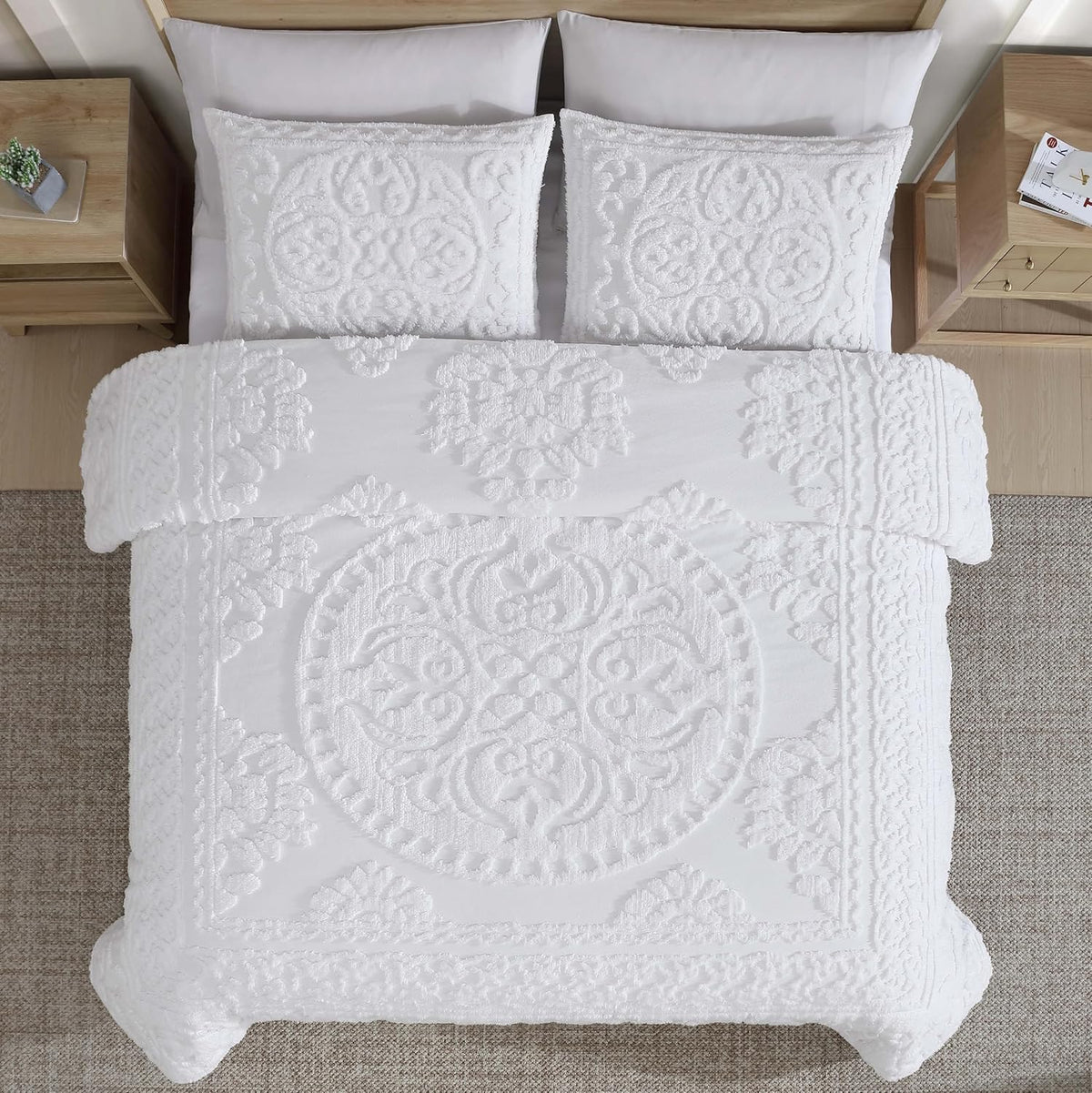 Medallion Tufted Chenille Comforter 3-Piece Set, Cotton, All Season Cozy Bedding, Queen, White