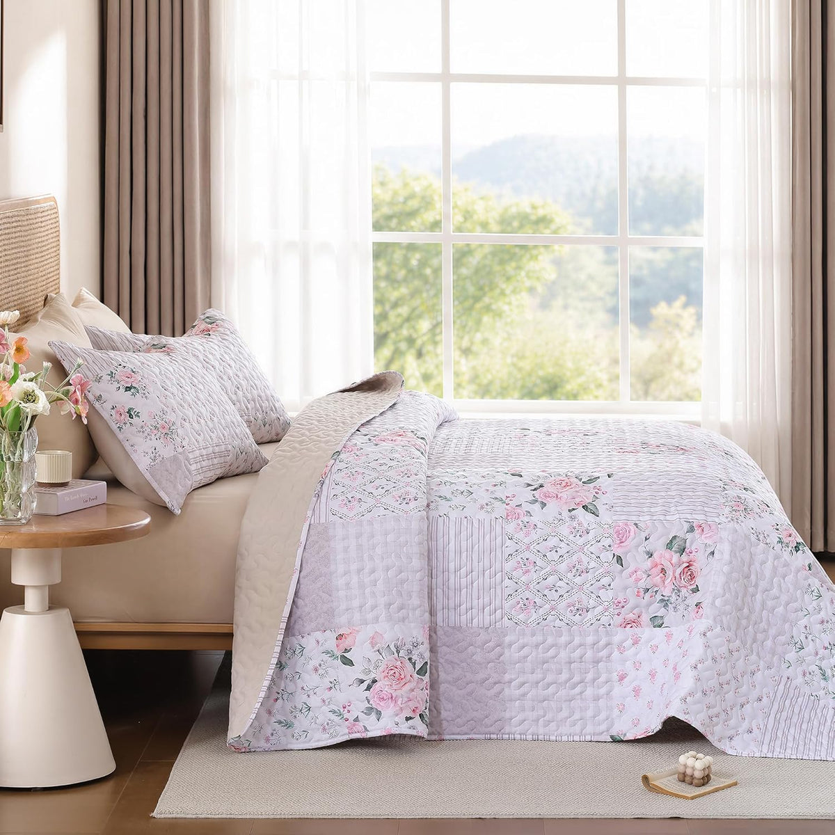 Floral Quilt Set Queen Size – Ultra Soft Lightweight Bedspread, 3 Piece Beige Bedding Set (90"X90") with Pillowcases (20"X26"), All Season Coverlet for Bedroom & Guest Room
