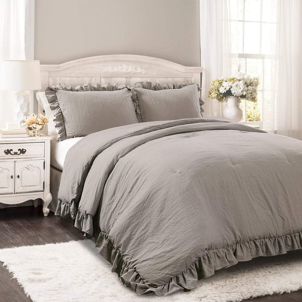 Reyna Ruffle Comforter Set - 3 Piece Cozy Ruffled Bedding Set - Timeless Elegance and Comfort for Bedroom - King, Blush