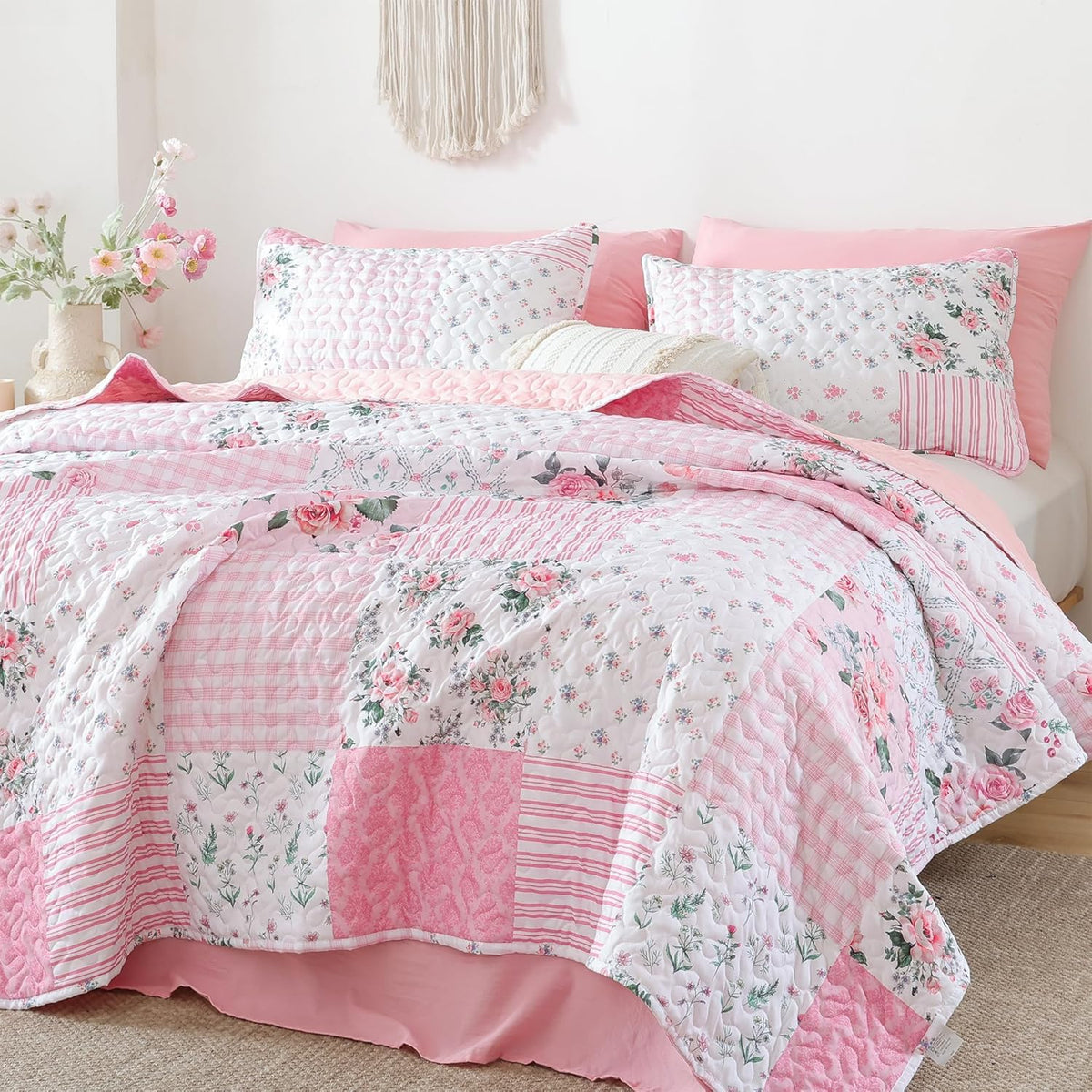 Floral Quilt Set Twin Size – Ultra Soft Lightweight Bedspread, 2 Piece Pink Bedding Set (66"X90") with Pillowcases (20"X26"), All Season Coverlet for Bedroom & Guest Room