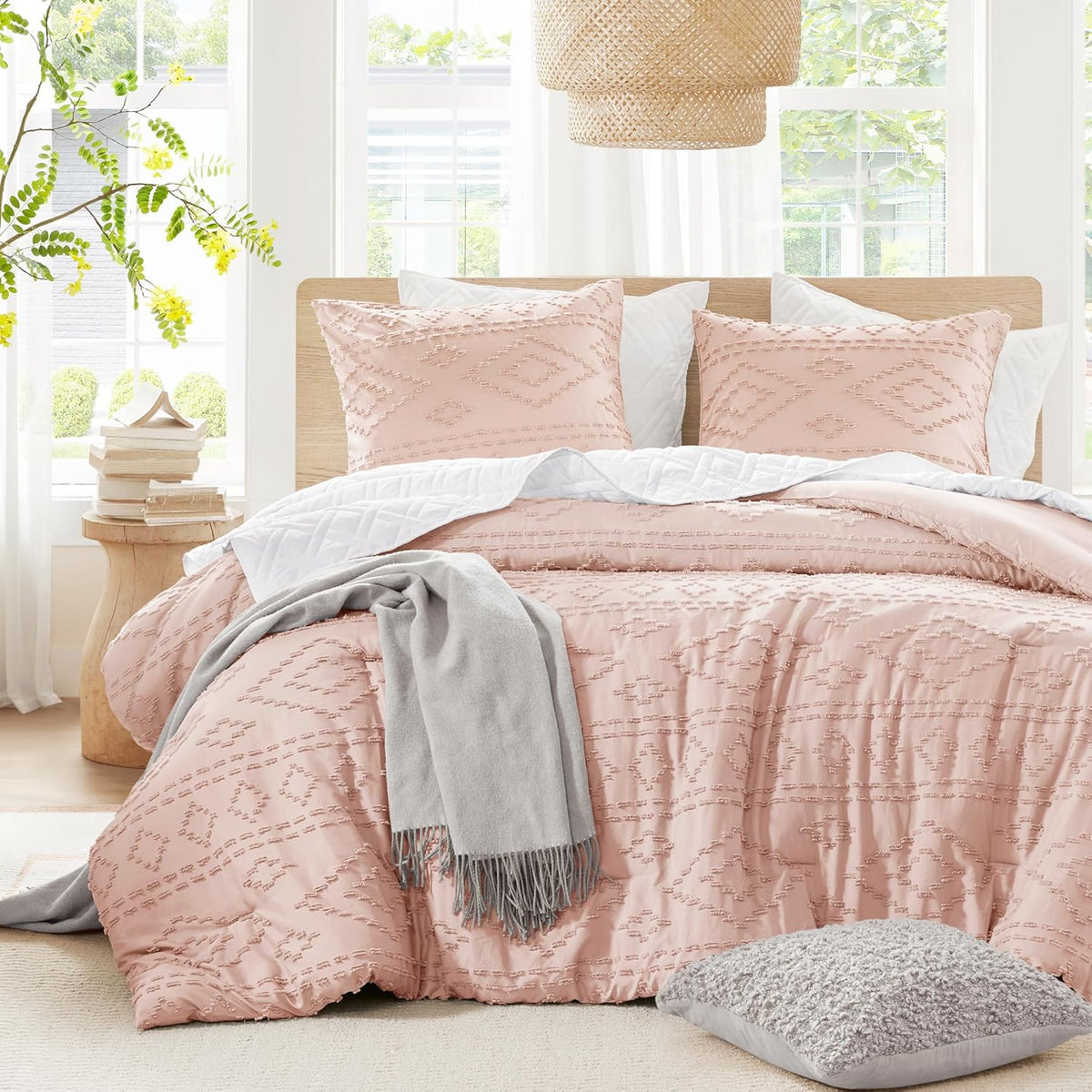 Comforter for King Size Bed, Geometric Diamond Tufted Boho Comforter Set, All Season Lightweight Bedding Set, Matching Sham, King/Cal King Pink 3 Piece