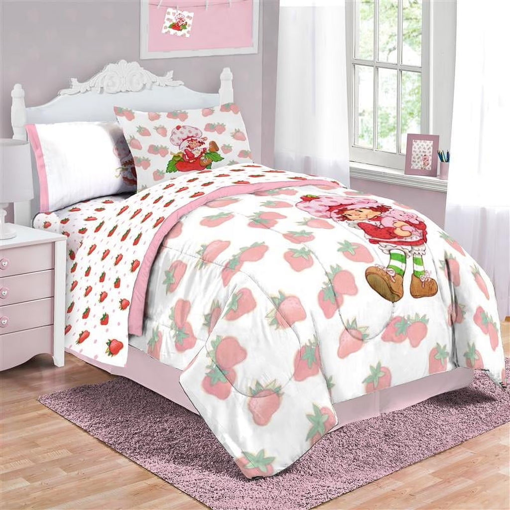 Berry Berry 7 Piece Full Size Kids Bed Set with Shams