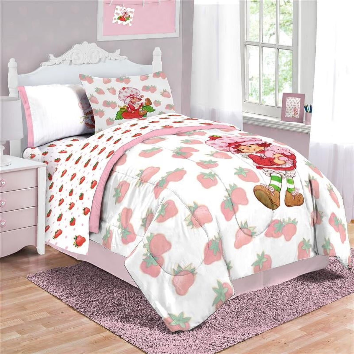 Berry Berry 7 Piece Full Size Kids Bed Set with Shams
