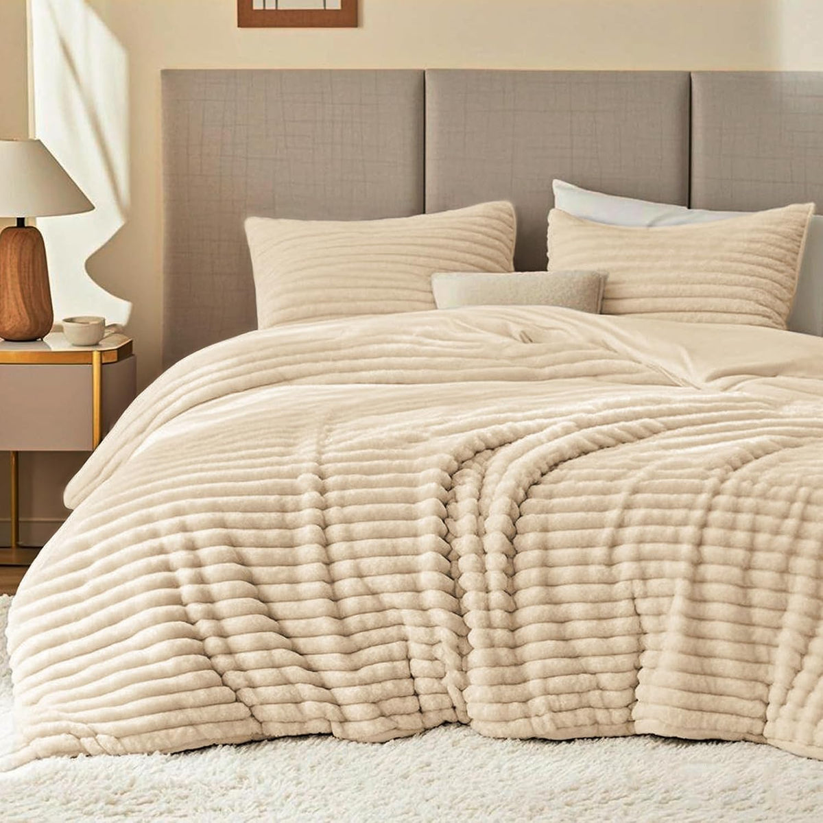 Fluffy Comforter Set King Size - Super Soft Faux Fur Stripe Jacquard Comforter 3 Pieces, Fleece Bedding Set,Winter Warm Bed Set,1 Comforter with 2 Pillowcases (Khaki)