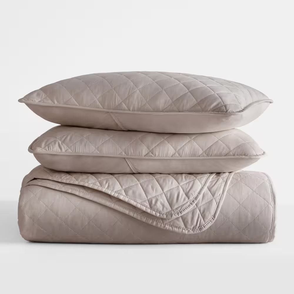 All Season 3-Pcs Diamond Stitch Microfiber Quilt Set with Shams