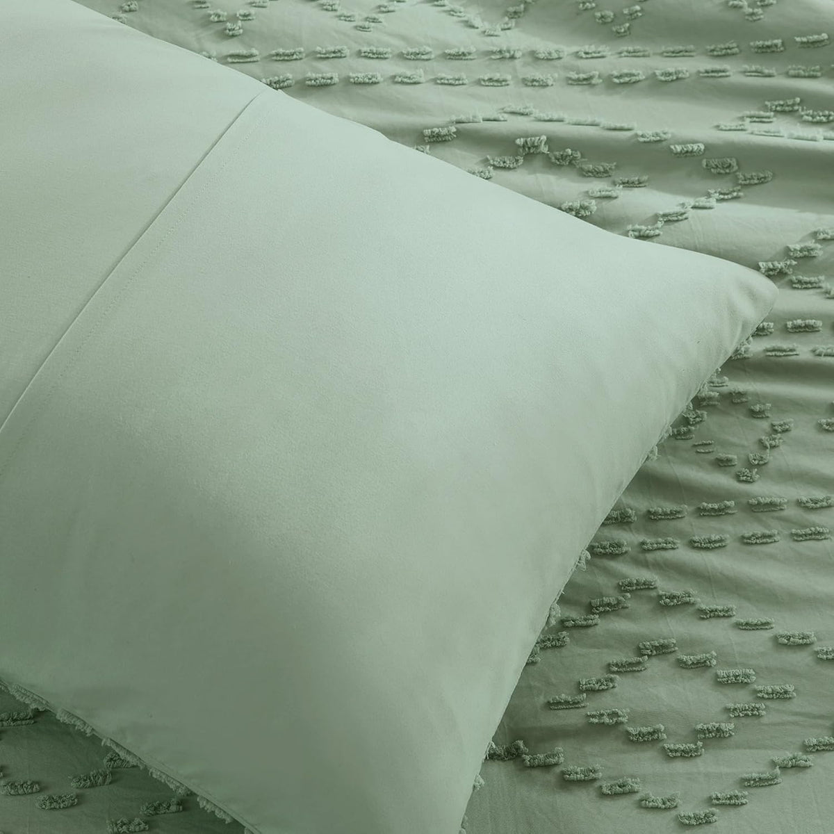 Comforter for Queen Size Bed, Geometric Diamond Tufted Boho Comforter Set Queen, All Season Lightweight Bedding Set, Matching Sham, Full/Queen Sage Green 3 Piece