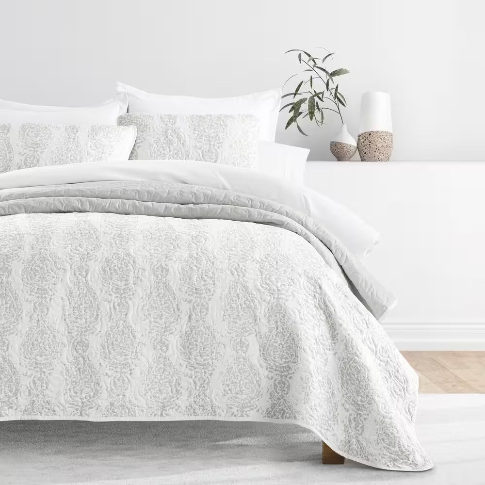 All Season 3-Pcs Distressed Damask Reversible Microfiber Quilt Set with Shams